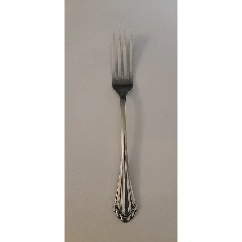 Oneida Community Marquette Stainless Steel Dinner Fork Glossy Flatware 7 3/4